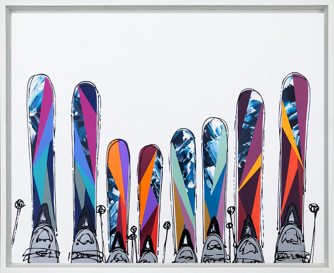 Colourful skis and poles in the snow with abstract patterns on a white background, framed in a white frame by artist Hannah van Bergen