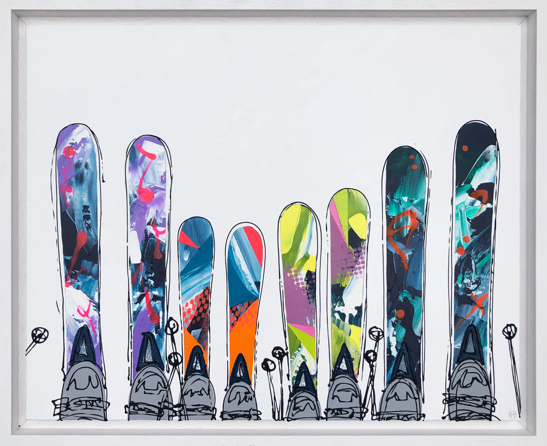 Colourful skis and poles in the snow with abstract patterns on a white background, framed in a white frame by artist Hannah van Bergen
